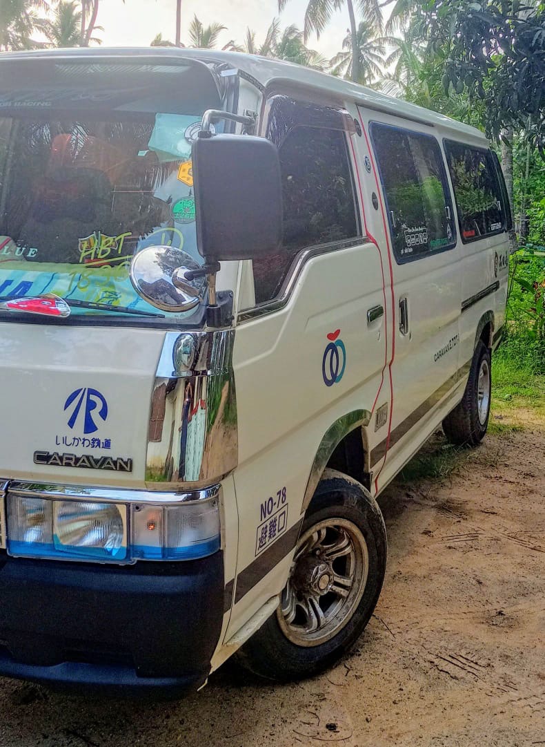 Nissan Caravan 1996 - பயன்படுத்தப்பட்டது வேன் sale in Sri Lanka - patpat.lk