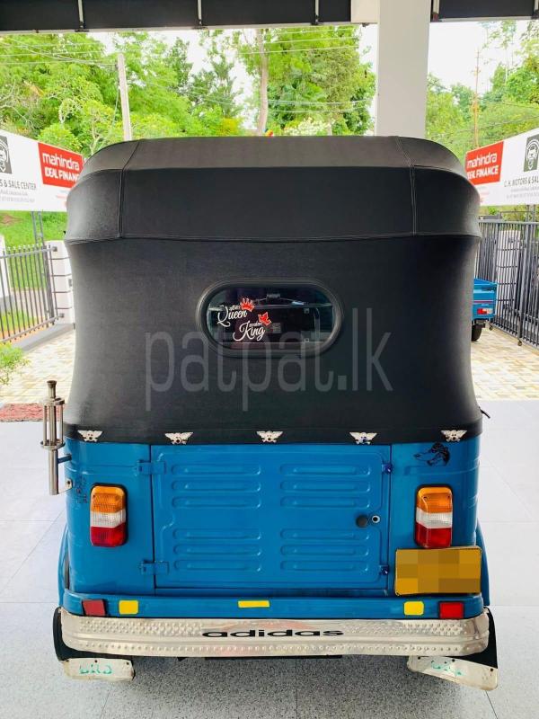 Bajaj 4 stroke 2011 - பயன்படுத்தப்பட்டது முச்சக்கர வண்டி sale in Sri Lanka - patpat.lk