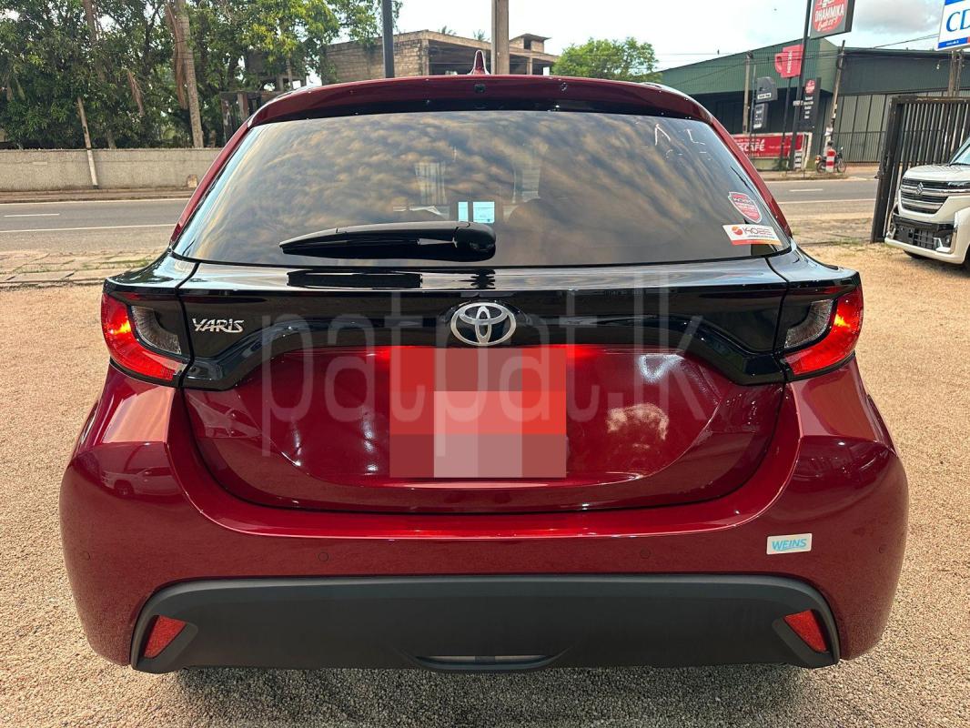 Toyota Yaris 2024 - Reconditioned Car sale in Sri Lanka - patpat.lk