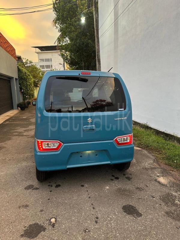 Advertisement image 4