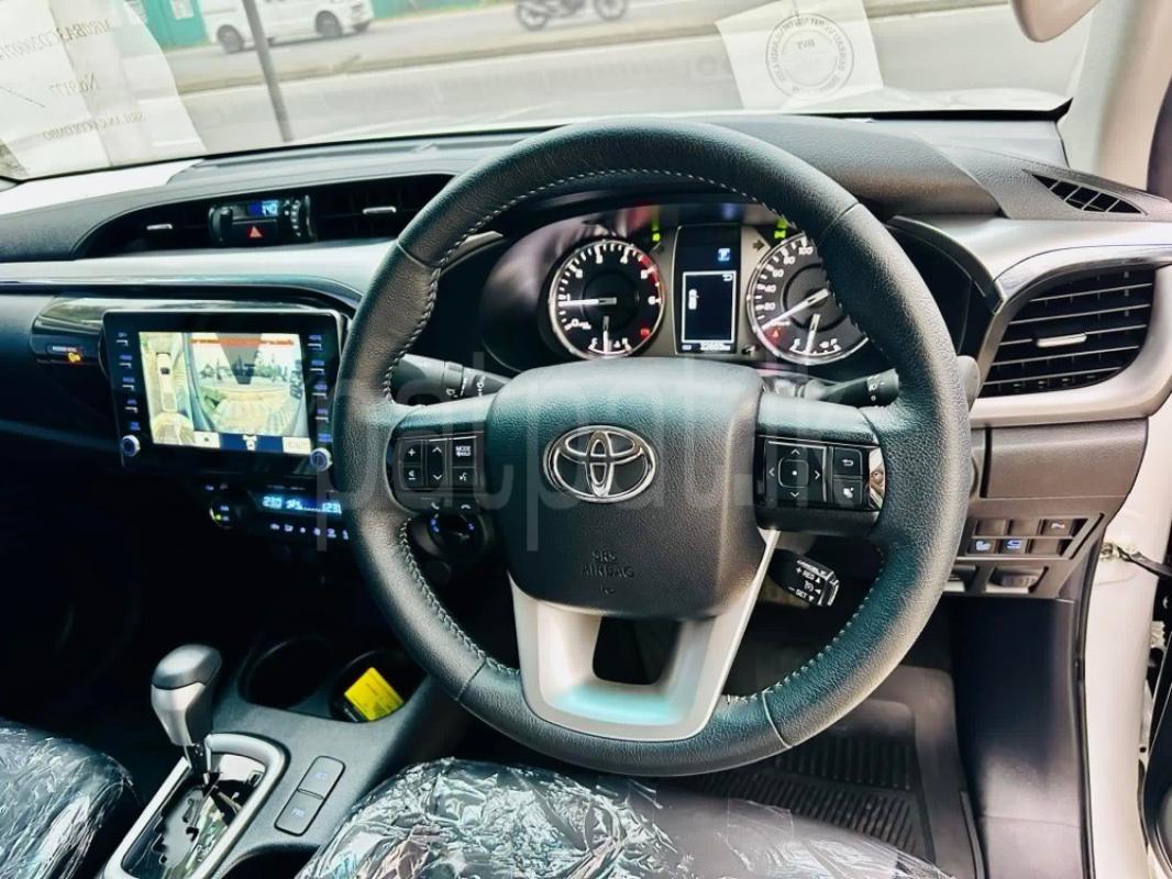 Advertisement image 6