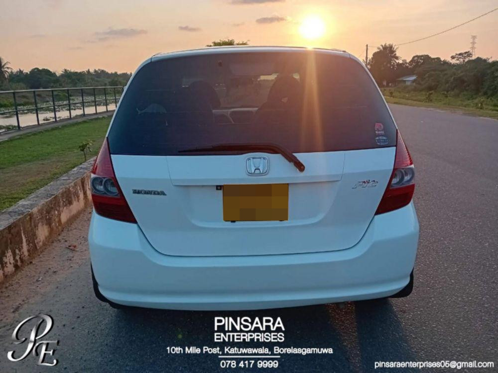 Honda Fit 2003 - பயன்படுத்தப்பட்டது கார் sale in Sri Lanka - patpat.lk
