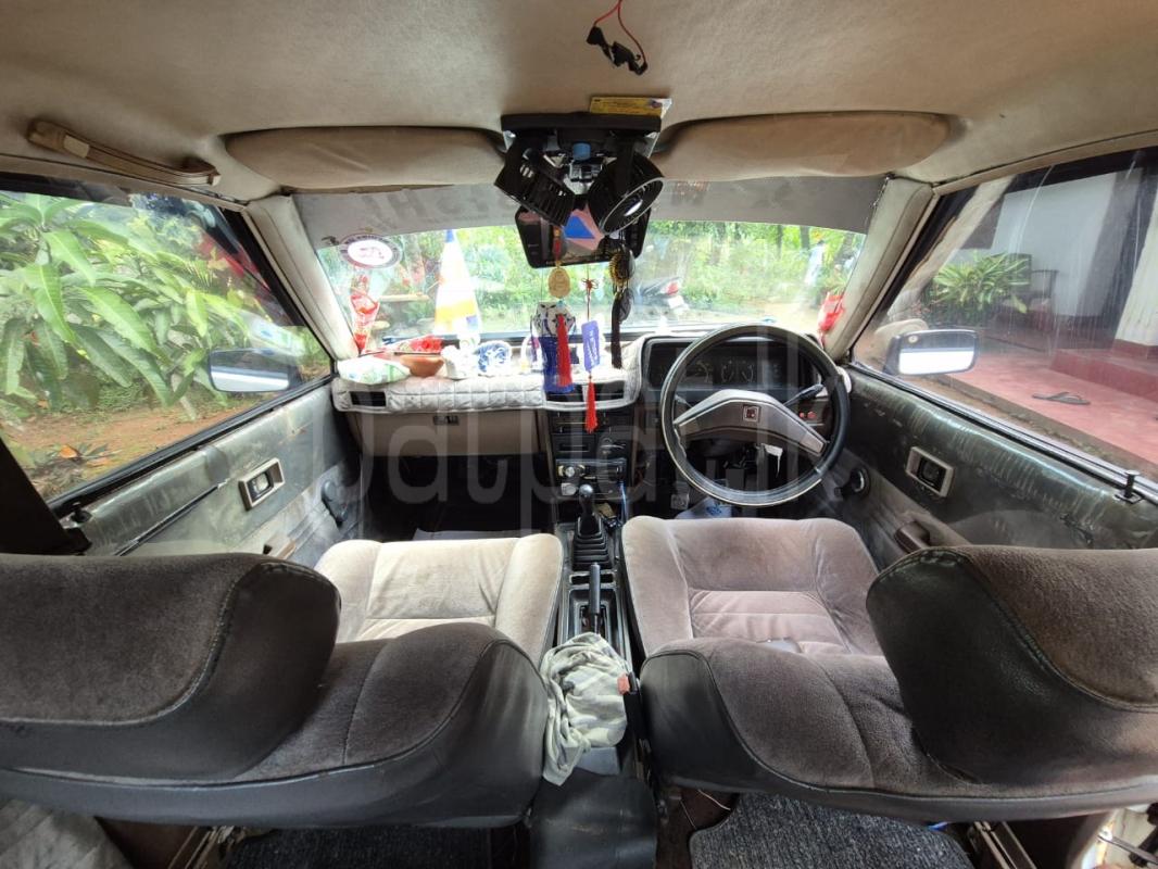 Mitsubishi Lancer 1981 - Used Car sale in Sri Lanka - patpat.lk