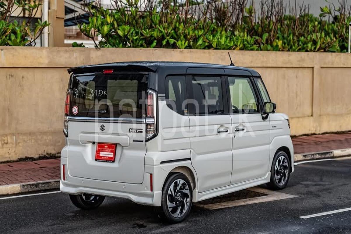 Advertisement image 3