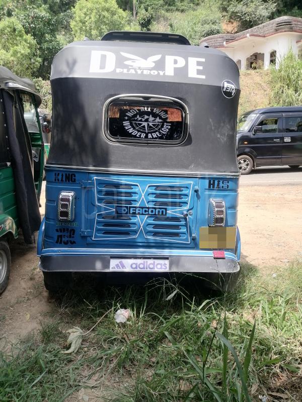 Bajaj Three Wheel 2012 - Used Three wheeler sale in Sri Lanka - patpat.lk