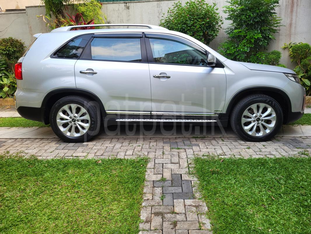 KIA Sorento 2014 - பயன்படுத்தப்பட்டது SUV sale in Sri Lanka - patpat.lk