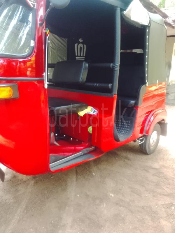 Bajaj Three Wheel 2015 - Used Three wheeler sale in Sri Lanka - patpat.lk