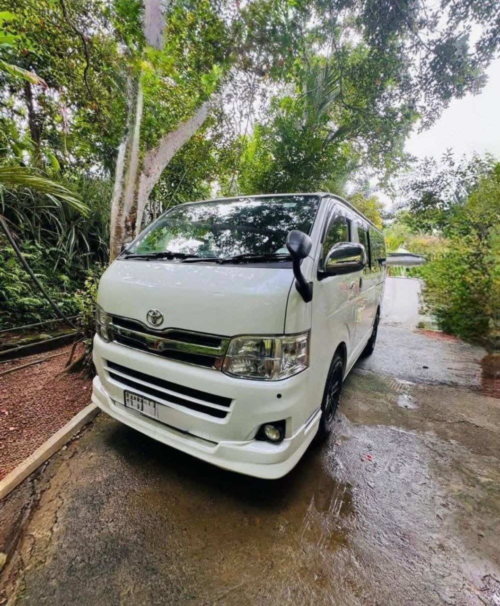 Toyota Hiace 2013 - Used Van sale in Sri Lanka - patpat.lk