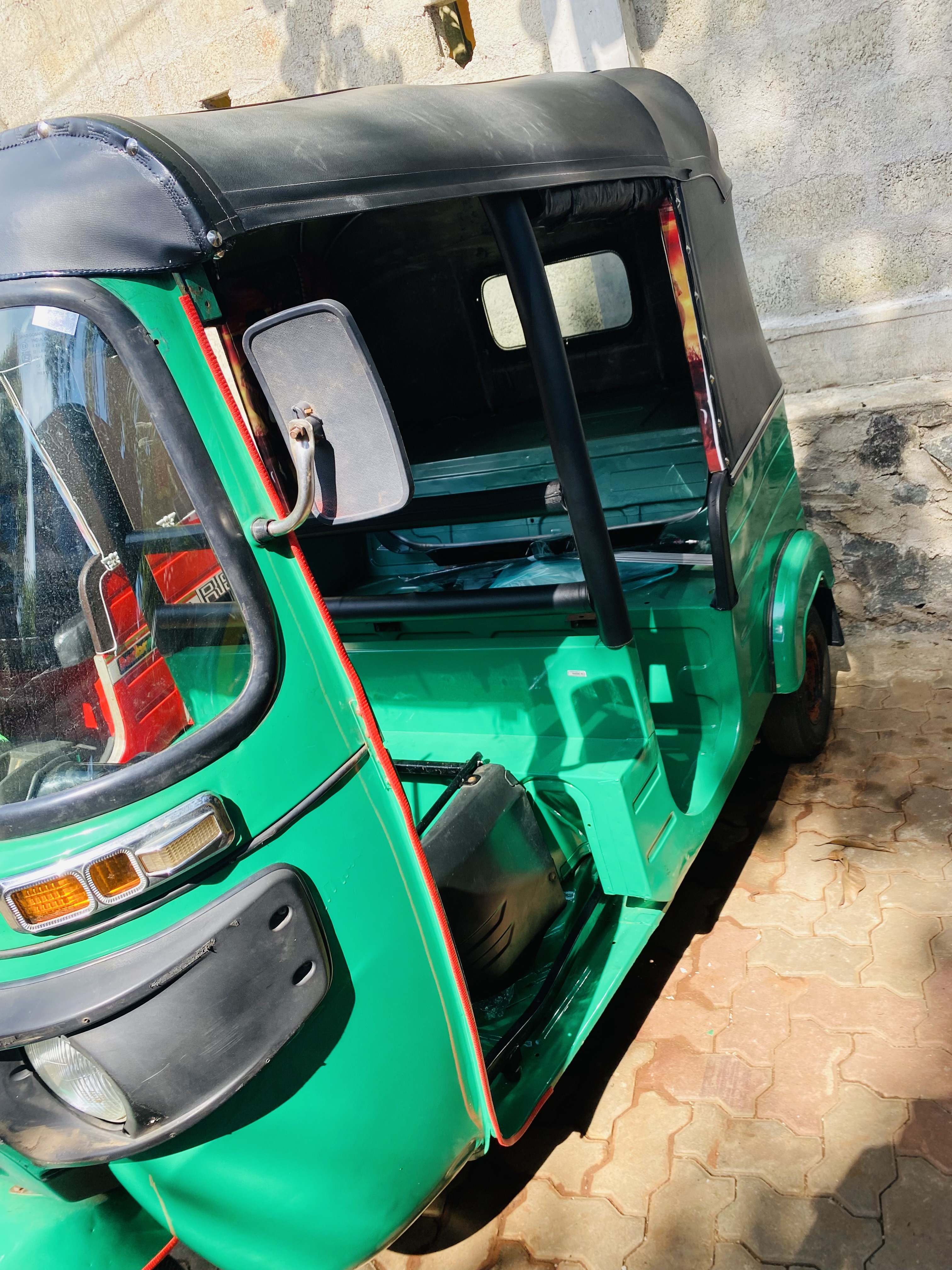 Bajaj Three Wheel 2016 - Used Three wheeler sale in Sri Lanka - patpat.lk
