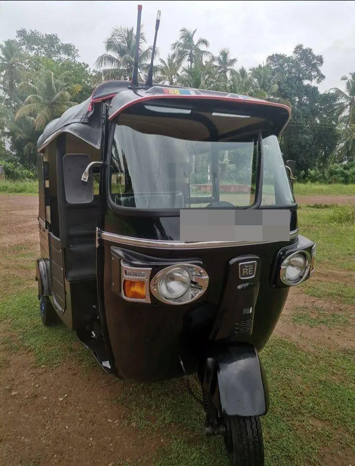 Bajaj 4 stroke 2009 - Used Three wheeler sale in Sri Lanka - patpat.lk