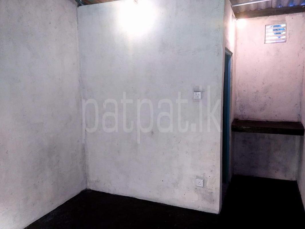 Room for Rent in Kadawatha