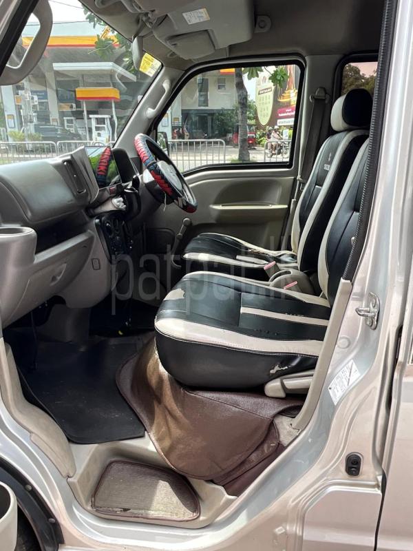 Advertisement image 6