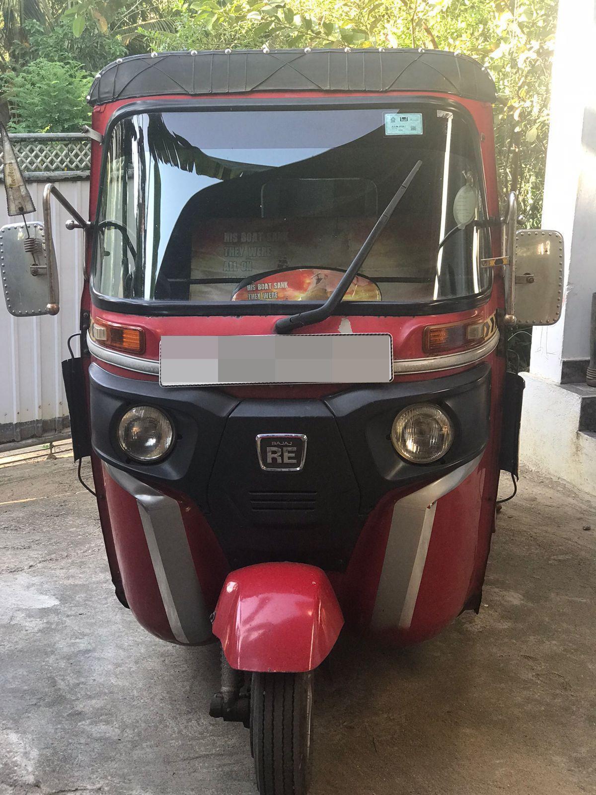 Bajaj Three Wheel 2014 - Used Three wheeler sale in Sri Lanka - patpat.lk