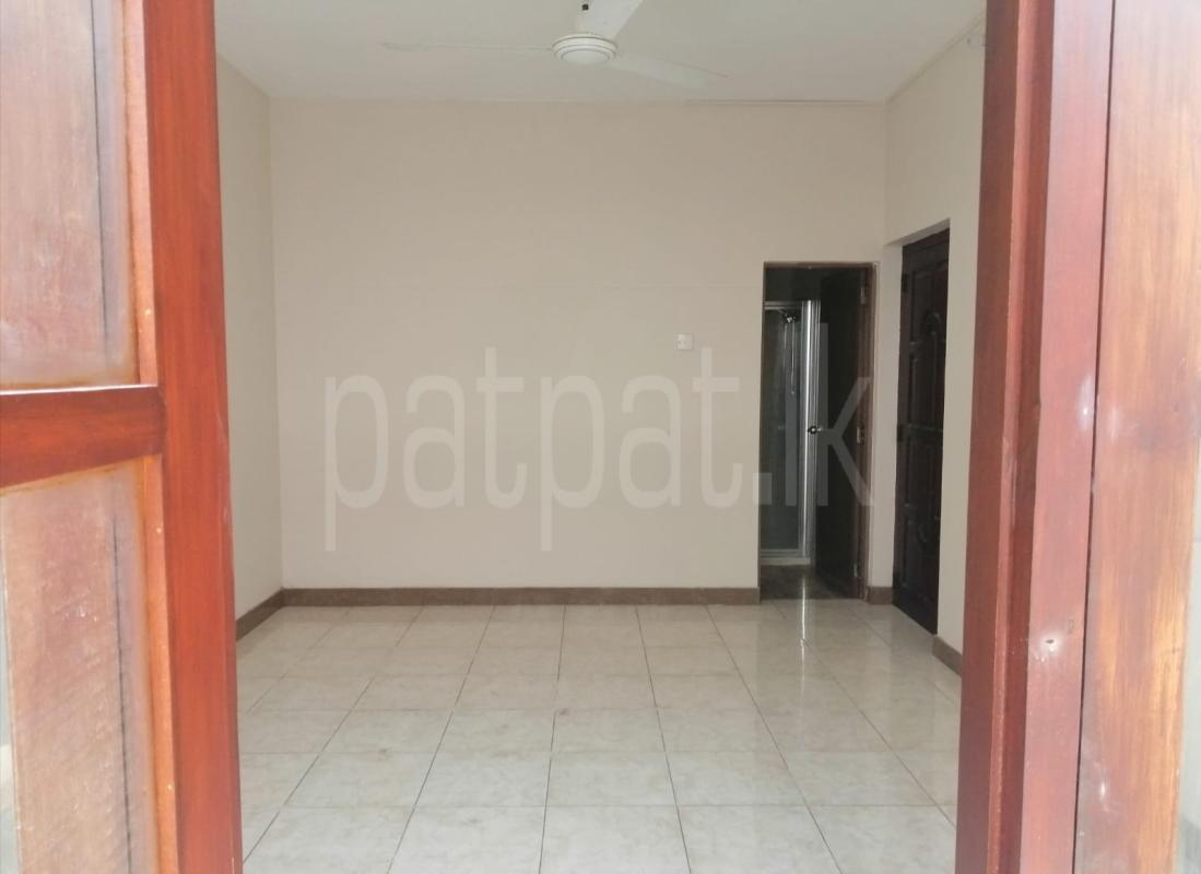 Office for Rent in Bambalapitiya (Colombo 04)