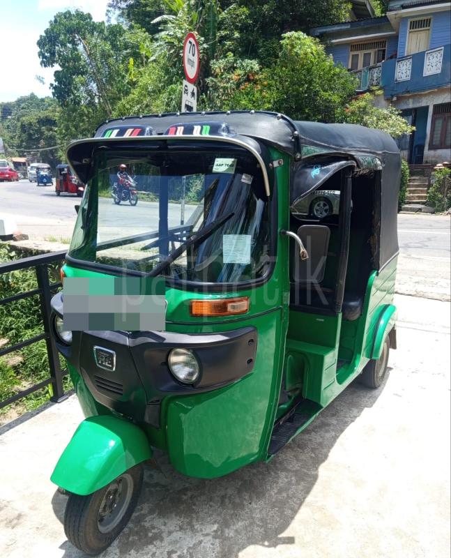 Bajaj Three Wheel 2014 - பயன்படுத்தப்பட்டது முச்சக்கர வண்டி sale in Sri Lanka - patpat.lk