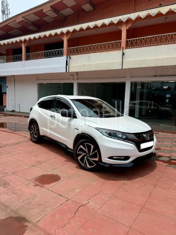 Advertisement image 3