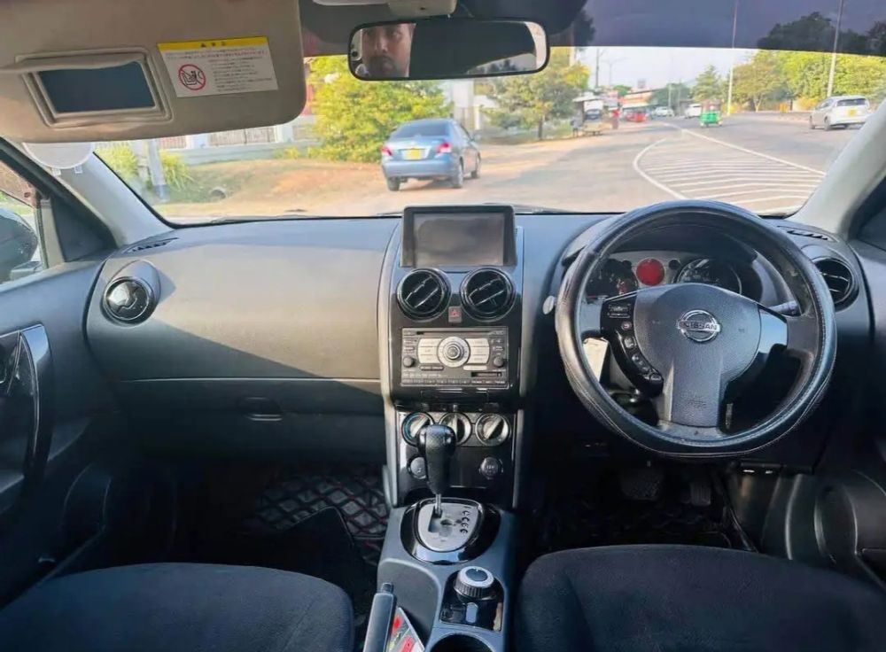 Nissan Dualis 2008 - பயன்படுத்தப்பட்டது SUV sale in Sri Lanka - patpat.lk