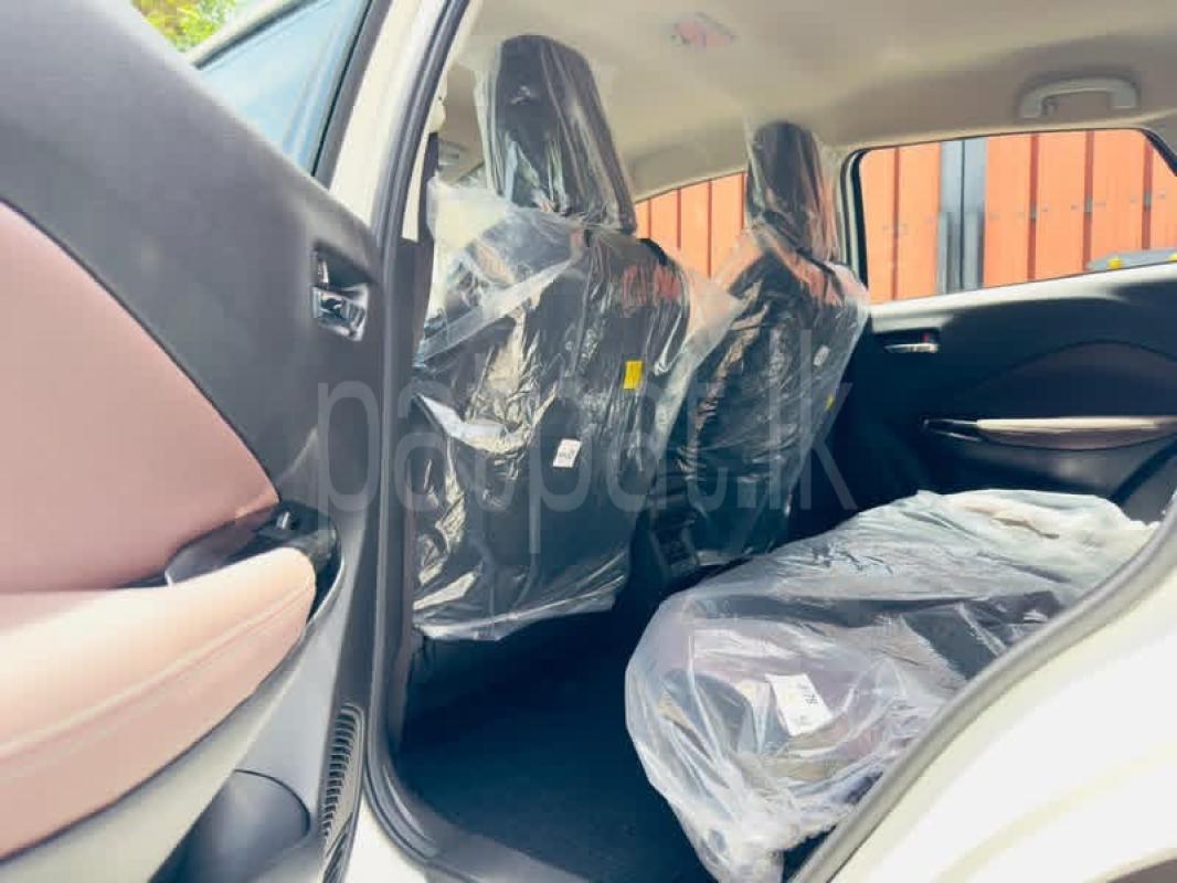 Advertisement image 6