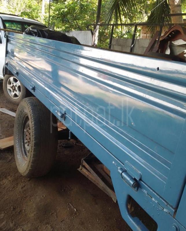Isuzu ELF 2006 - Used Truck sale in Sri Lanka - patpat.lk