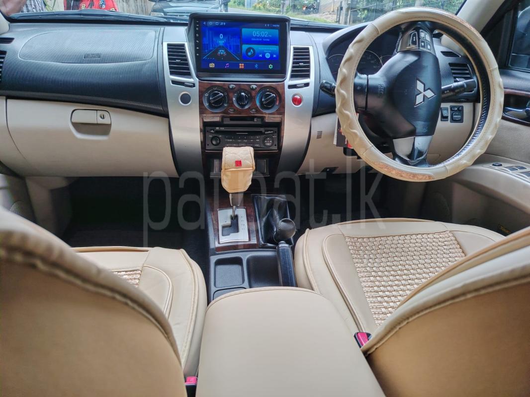 Mitsubishi Montero 2012 - பயன்படுத்தப்பட்டது SUV sale in Sri Lanka - patpat.lk