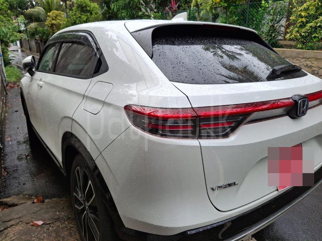Honda Vezel 2025 - பயன்படுத்தப்பட்டது SUV sale in Sri Lanka - patpat.lk