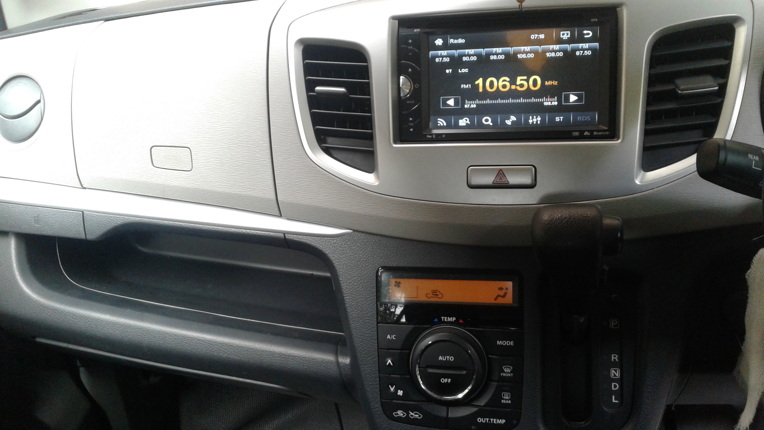 Suzuki Wagon R 2014 - பயன்படுத்தப்பட்டது கார் sale in Sri Lanka - patpat.lk