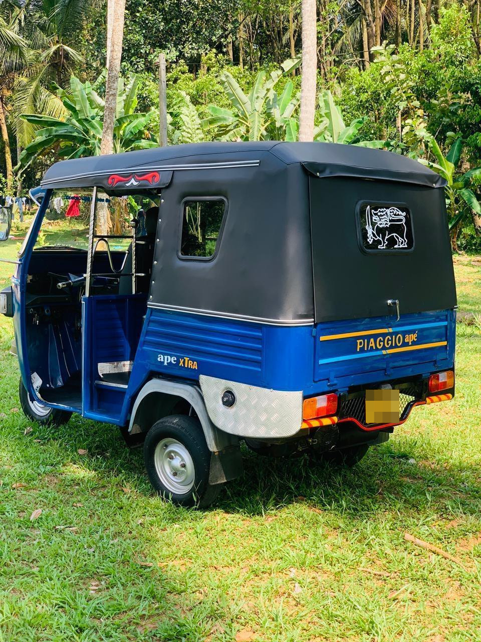 Piaggio Three Wheel 2013 - භාවිතා කරන ලද ත්‍රිරෝද රථය sale in Sri Lanka - patpat.lk