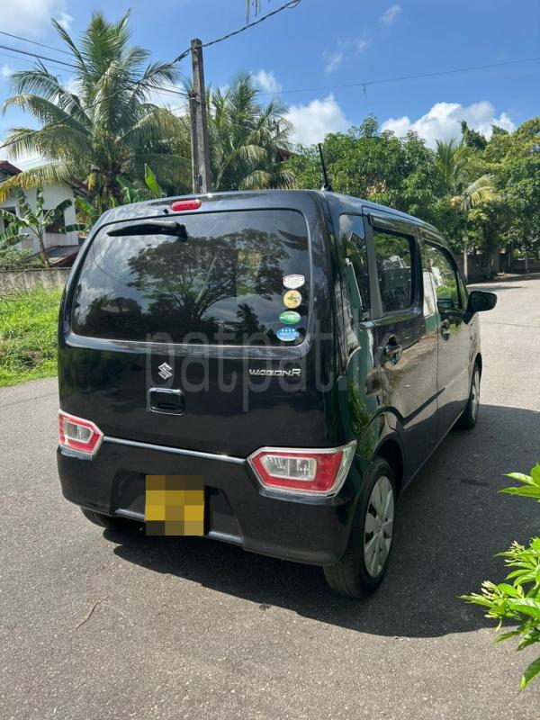 Suzuki Wagon R 2017 - பயன்படுத்தப்பட்டது கார் sale in Sri Lanka - patpat.lk