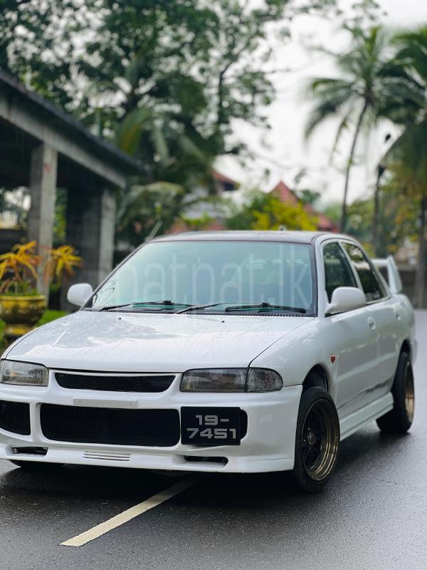 Mitsubishi Lancer 1996 - භාවිතා කරන ලද කාර් sale in Sri Lanka - patpat.lk
