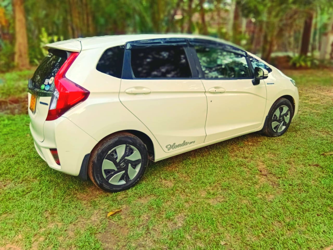 Honda Fit 2015 - Used Car sale in Sri Lanka - patpat.lk