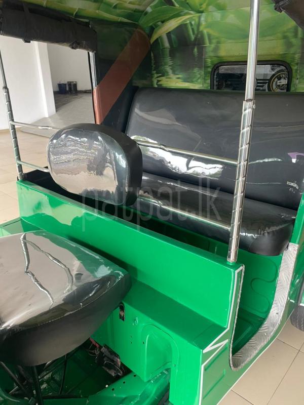 Bajaj Three Wheel 2014 - Used Three wheeler sale in Sri Lanka - patpat.lk