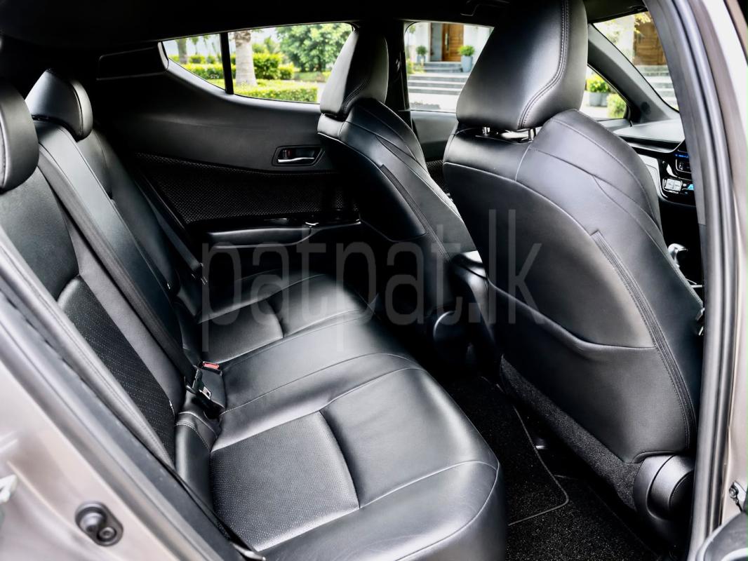 Toyota CHR 2017 - Used SUV sale in Sri Lanka - patpat.lk