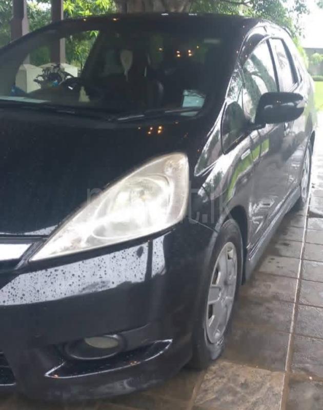 Honda FIT SHUTTLE 2013 - Used Car sale in Sri Lanka - patpat.lk