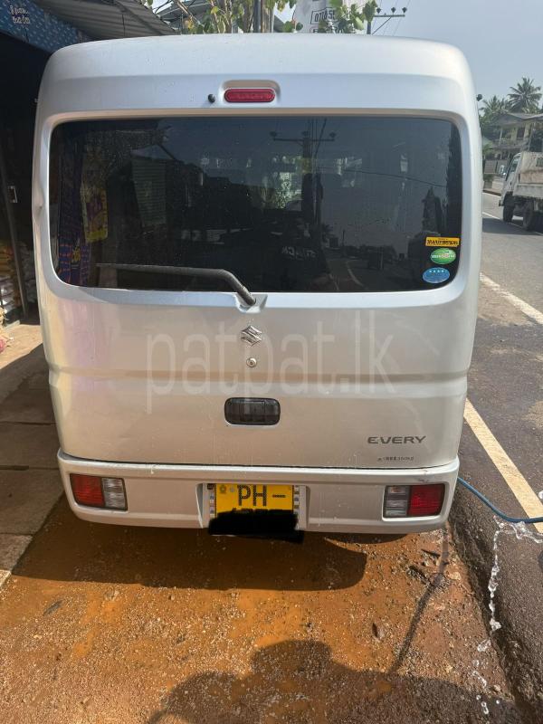 Advertisement image 5