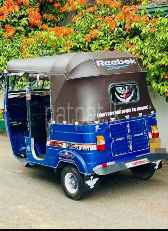 Bajaj 2 stroke 2005 - භාවිතා කරන ලද ත්‍රිරෝද රථය sale in Sri Lanka - patpat.lk