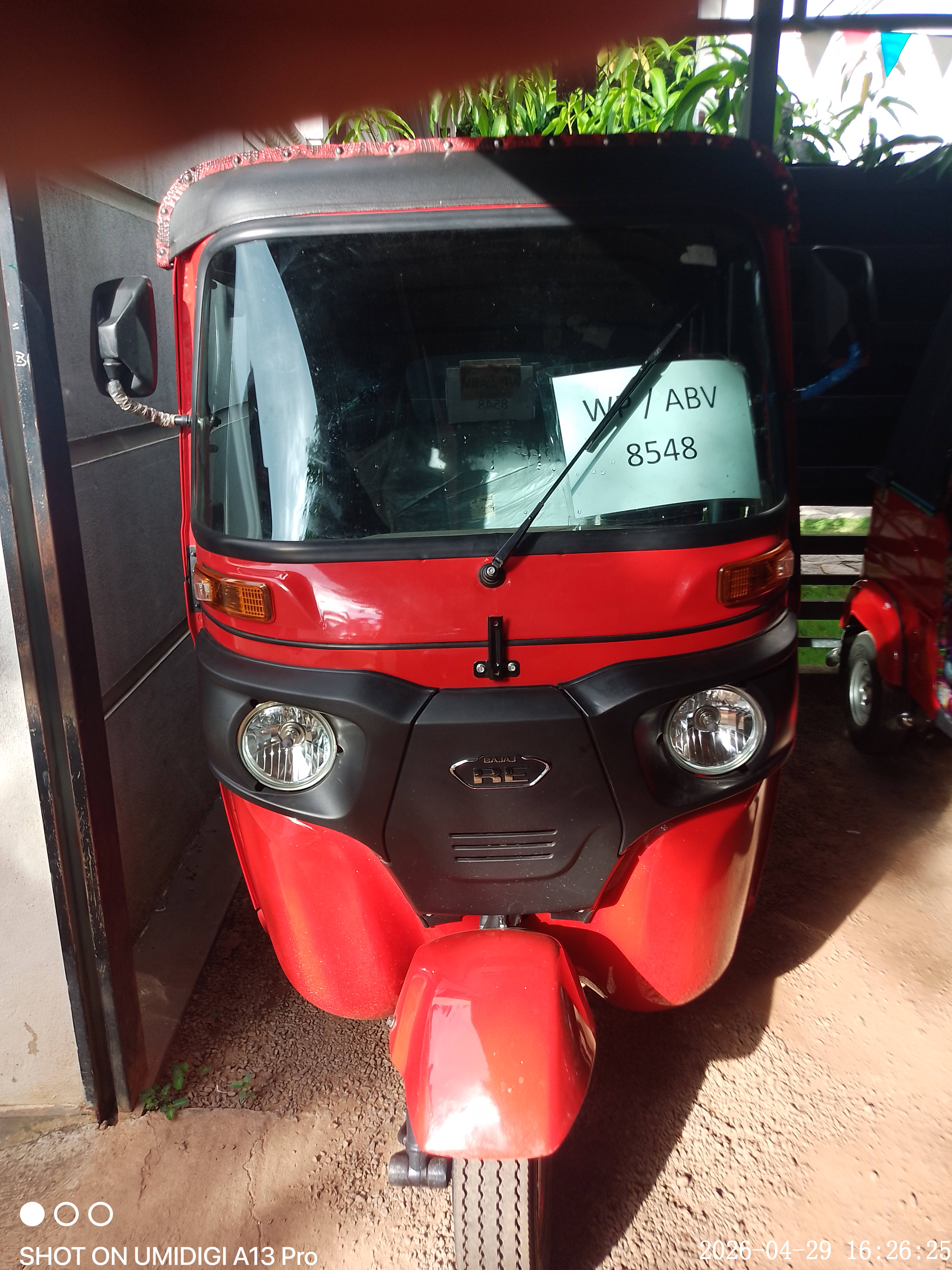 Bajaj Three Wheel 2025 - சான்றளிக்கப்பட்டது முச்சக்கர வண்டி sale in Sri Lanka - patpat.lk