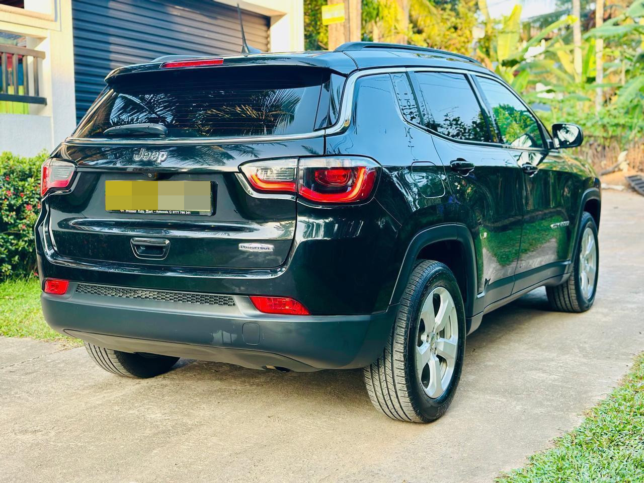 Advertisement image 1