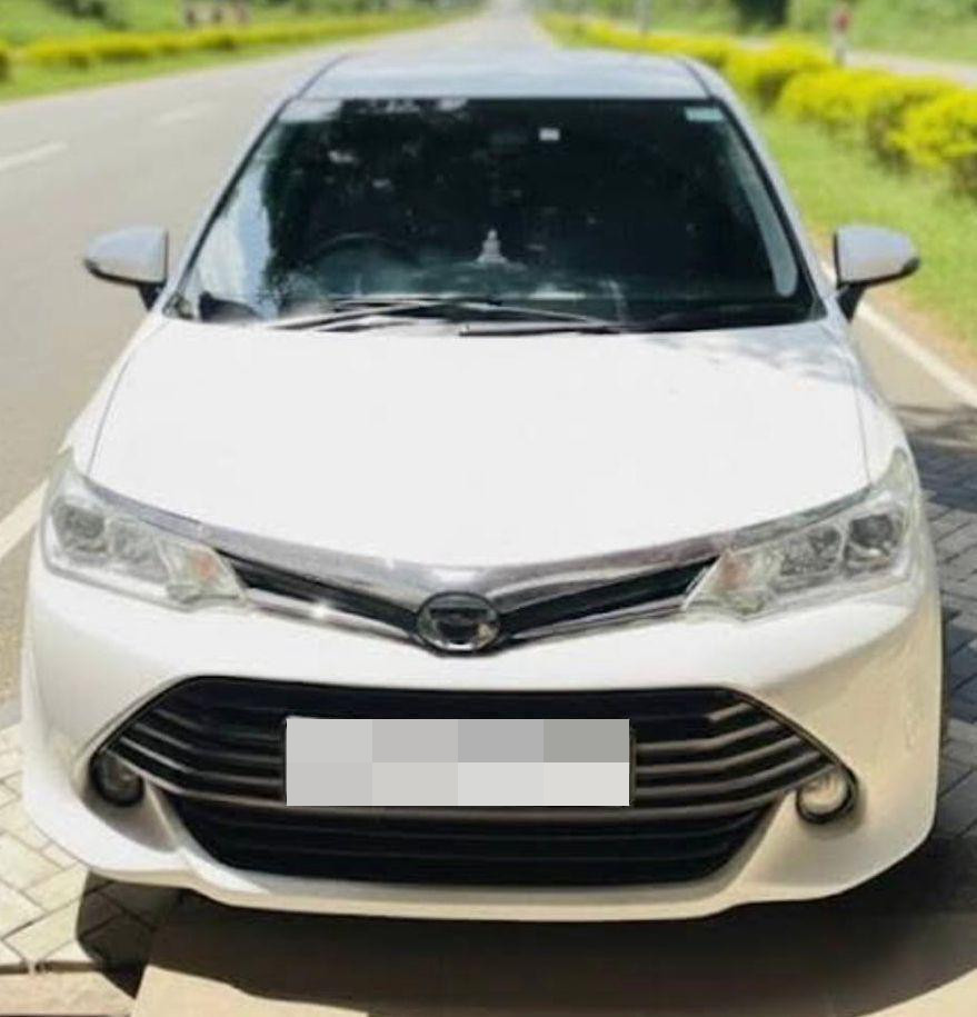 Toyota Axio 2017 - பயன்படுத்தப்பட்டது கார் sale in Sri Lanka - patpat.lk