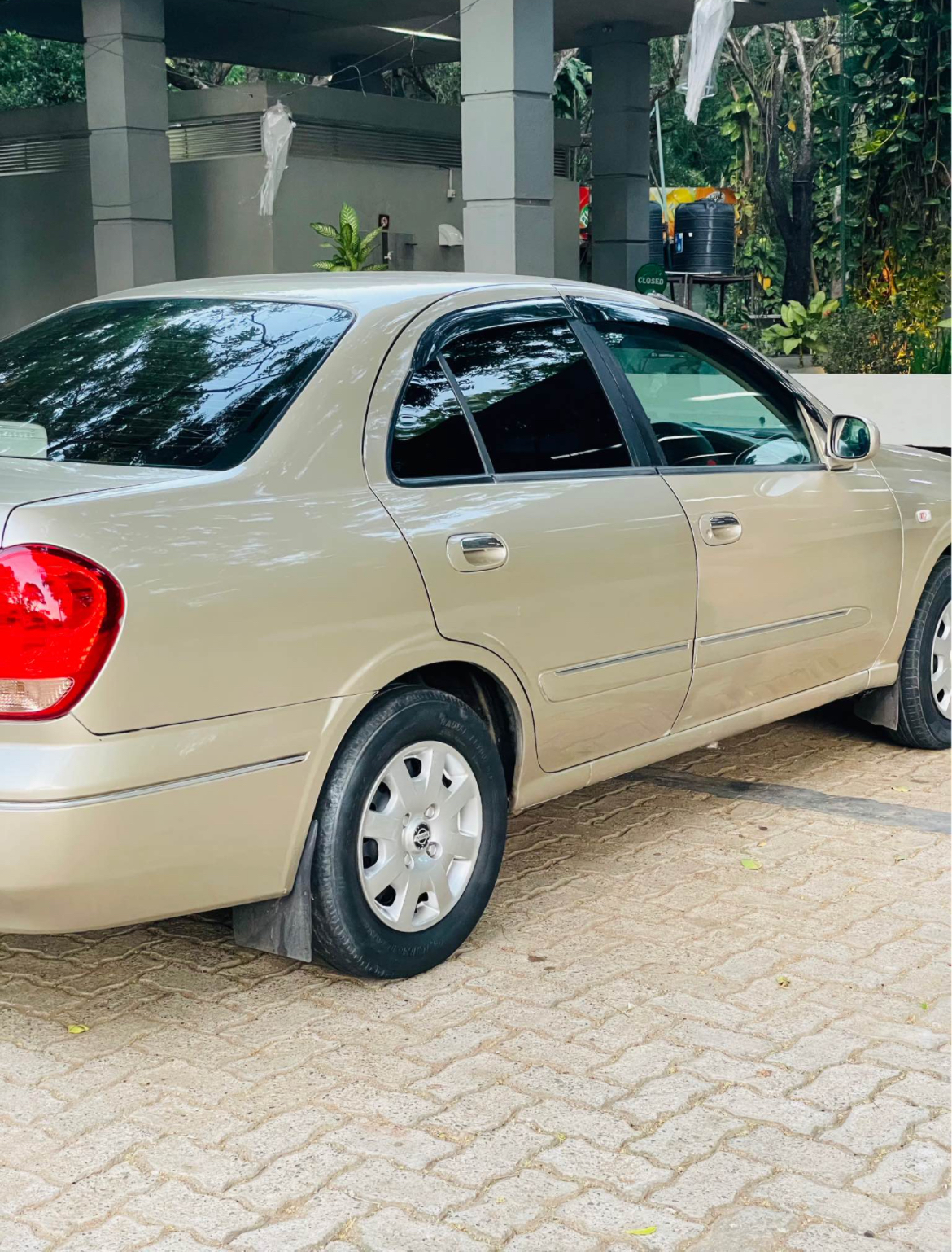 Nissan N 17 2003 - பயன்படுத்தப்பட்டது கார் sale in Sri Lanka - patpat.lk