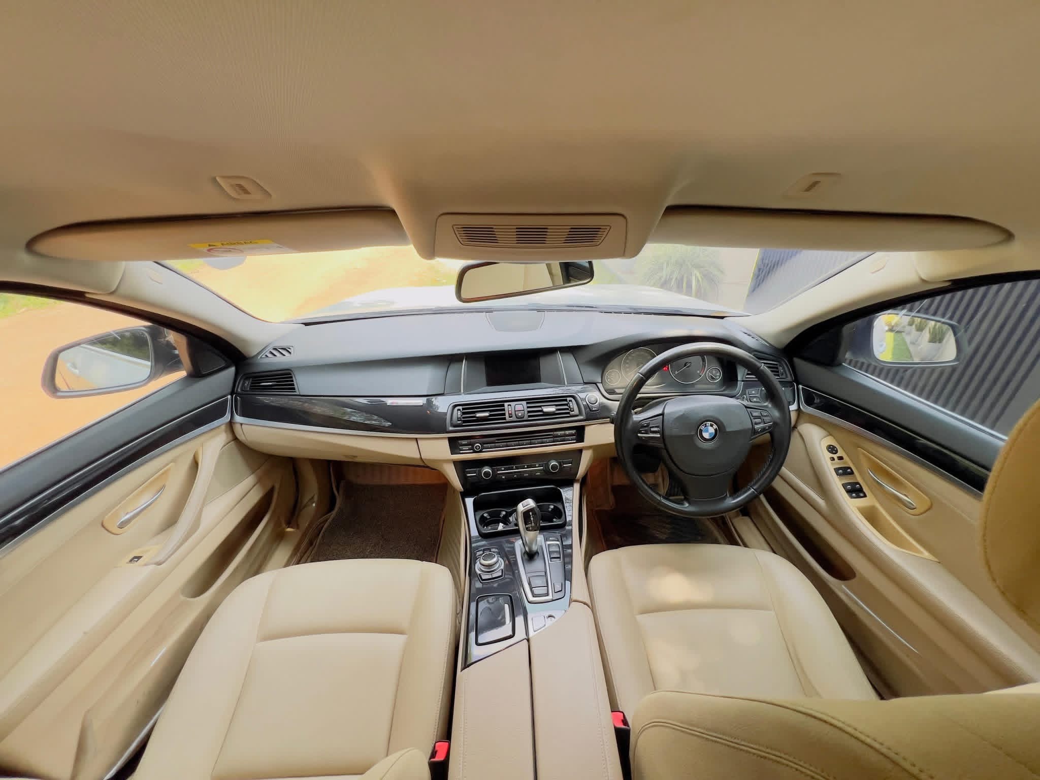 BMW M Series 2015 - பயன்படுத்தப்பட்டது கார் sale in Sri Lanka - patpat.lk