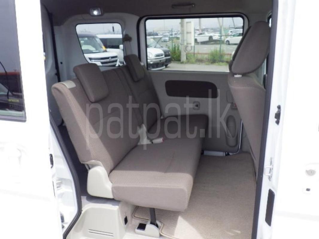 Advertisement image 4