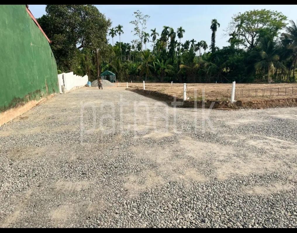 Residential Land for Sale in Kahathuduwa