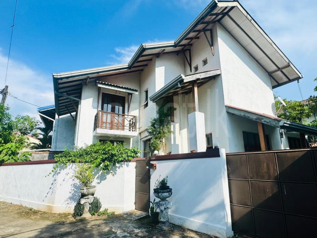 House for Sale in Kelaniya ads-image-1