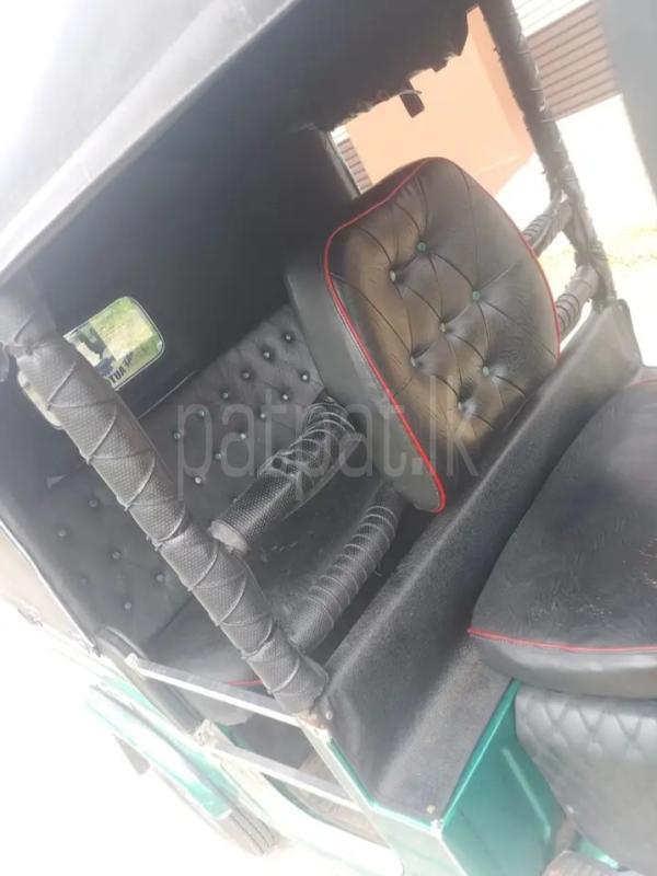 Bajaj 2 stroke 2006 - பயன்படுத்தப்பட்டது முச்சக்கர வண்டி sale in Sri Lanka - patpat.lk