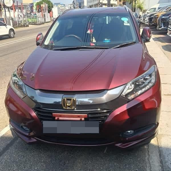 Honda Vezel 2014 ads-image-1