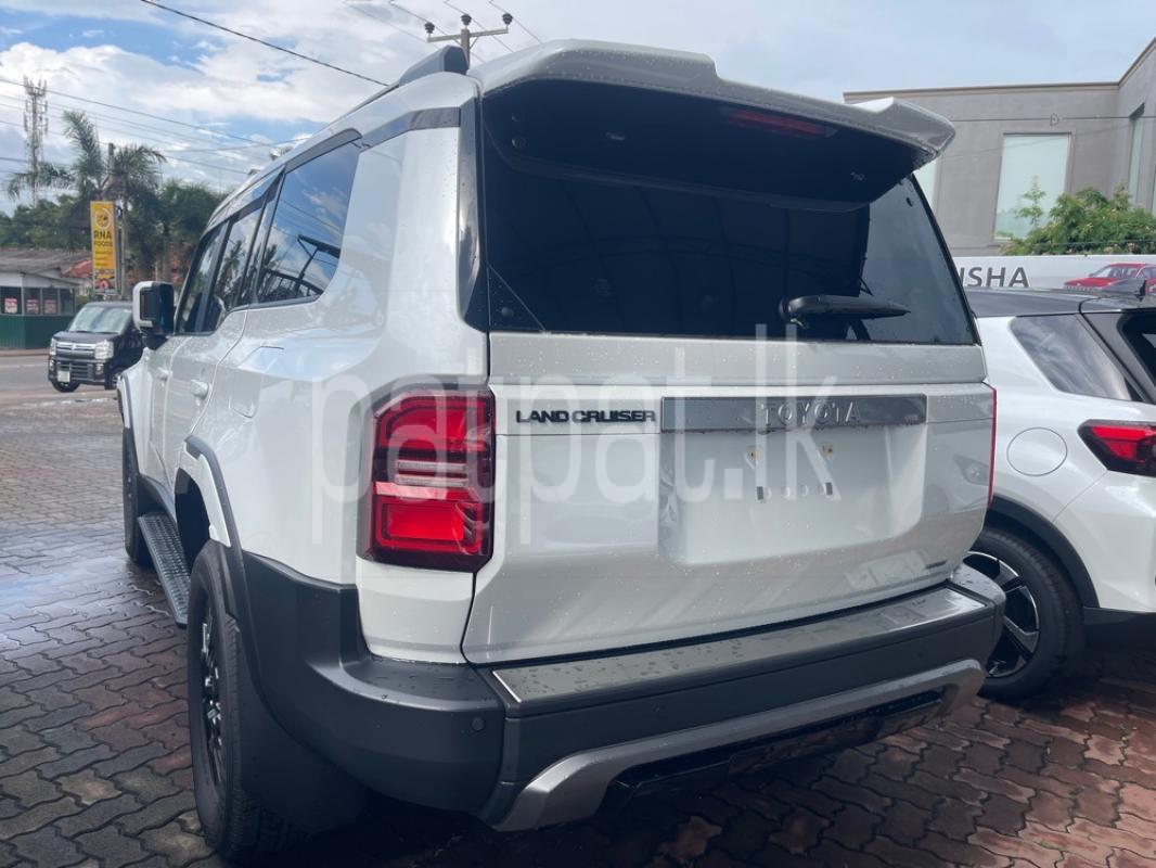 Advertisement image 5