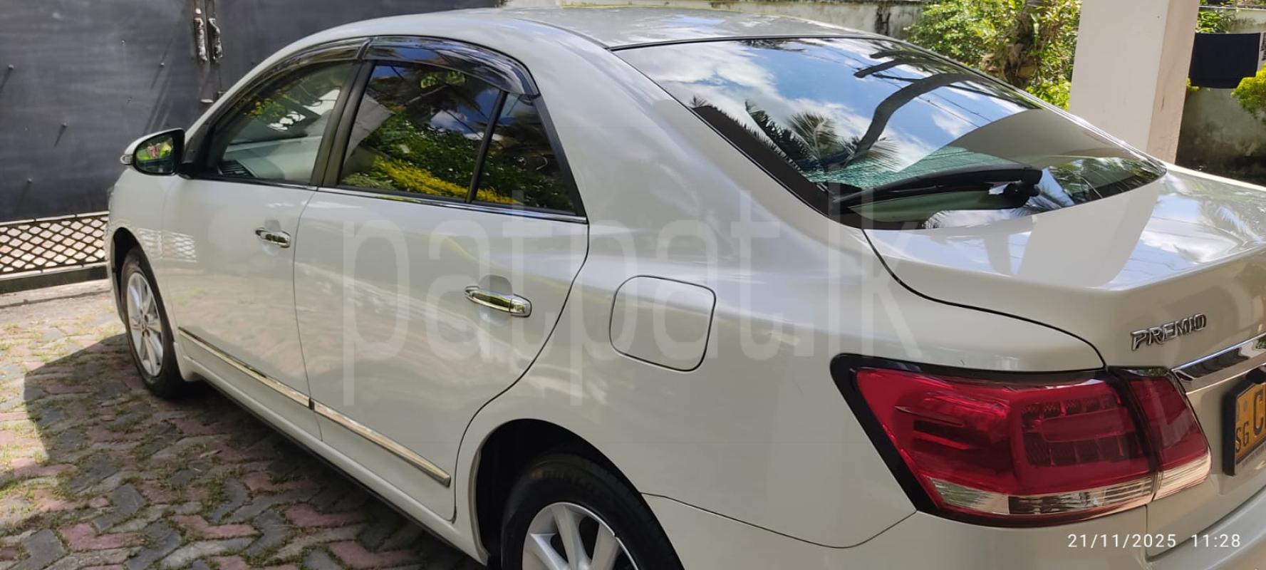 Toyota Premio 2018 - பயன்படுத்தப்பட்டது கார் sale in Sri Lanka - patpat.lk