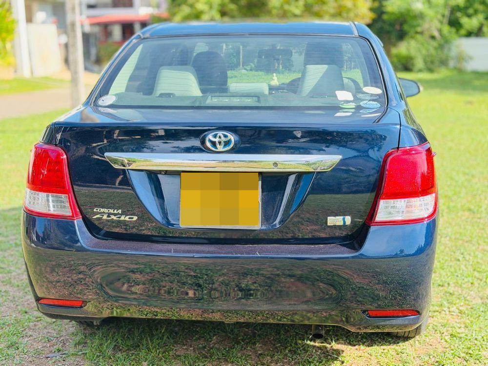 Toyota Axio 2013 - பயன்படுத்தப்பட்டது கார் sale in Sri Lanka - patpat.lk