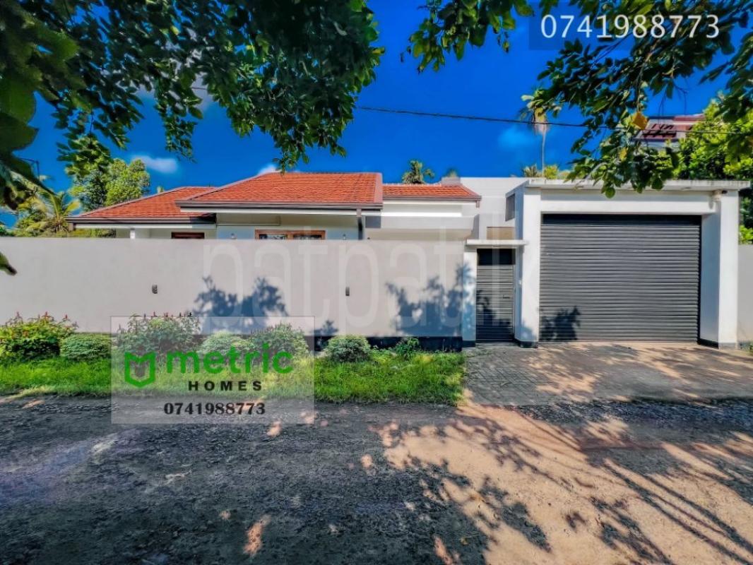 House for Sale in Negombo ads-image-1