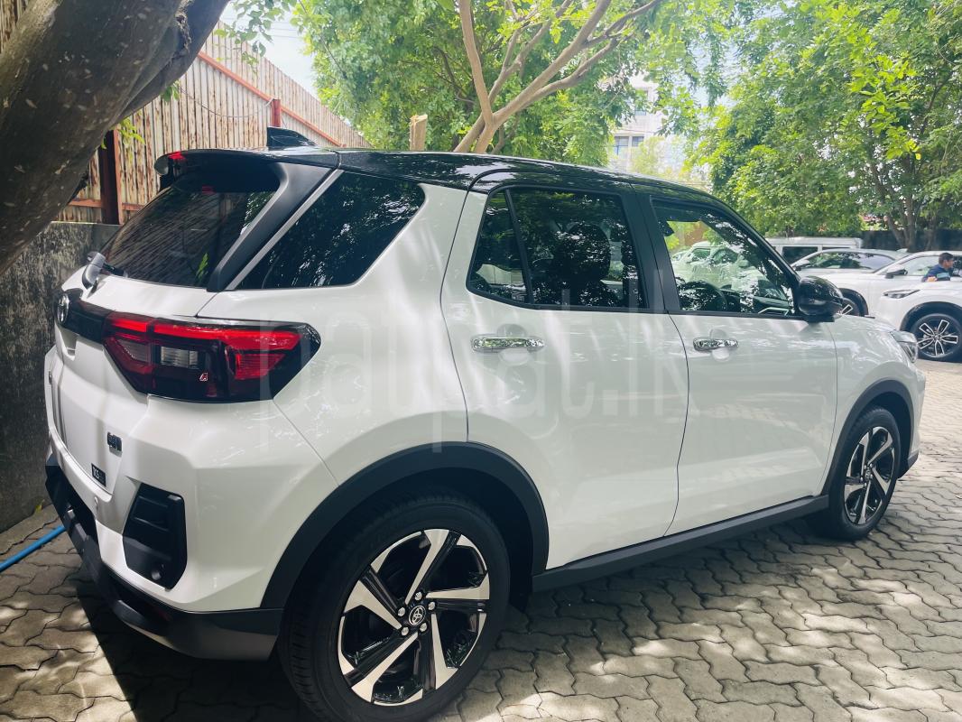 Toyota Raize 2025 - Brand New SUV sale in Sri Lanka - patpat.lk